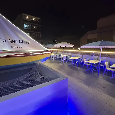 מלון Ura Boutique Gurea