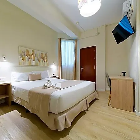 Ura Boutique Gurea Hotel 2*