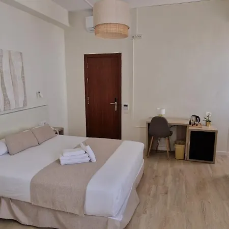Le Petit Palü Palmas Hotel 2*